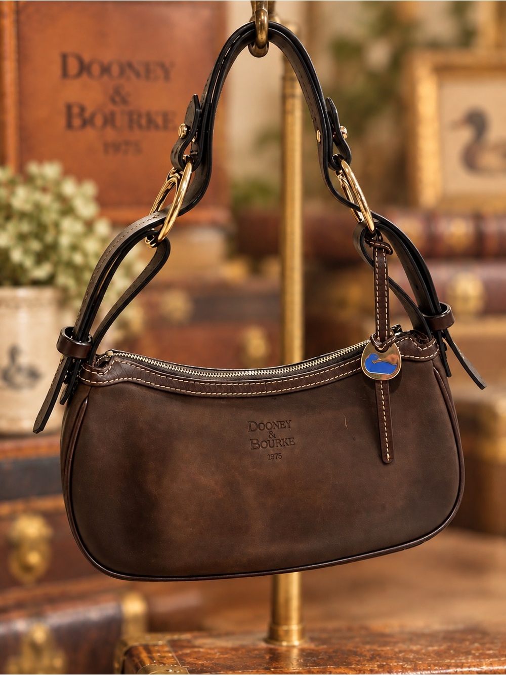 Vintage Dooney & Bourke Leather Shoulder Bag | Classic All-Weather Leather Handb